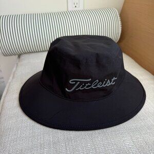 Titleist Golf StaDry Bucket Hat - NEW